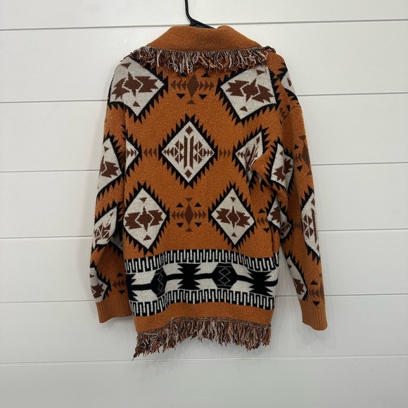 Women's Brown Patterned Sweater - Picture 3 of 3